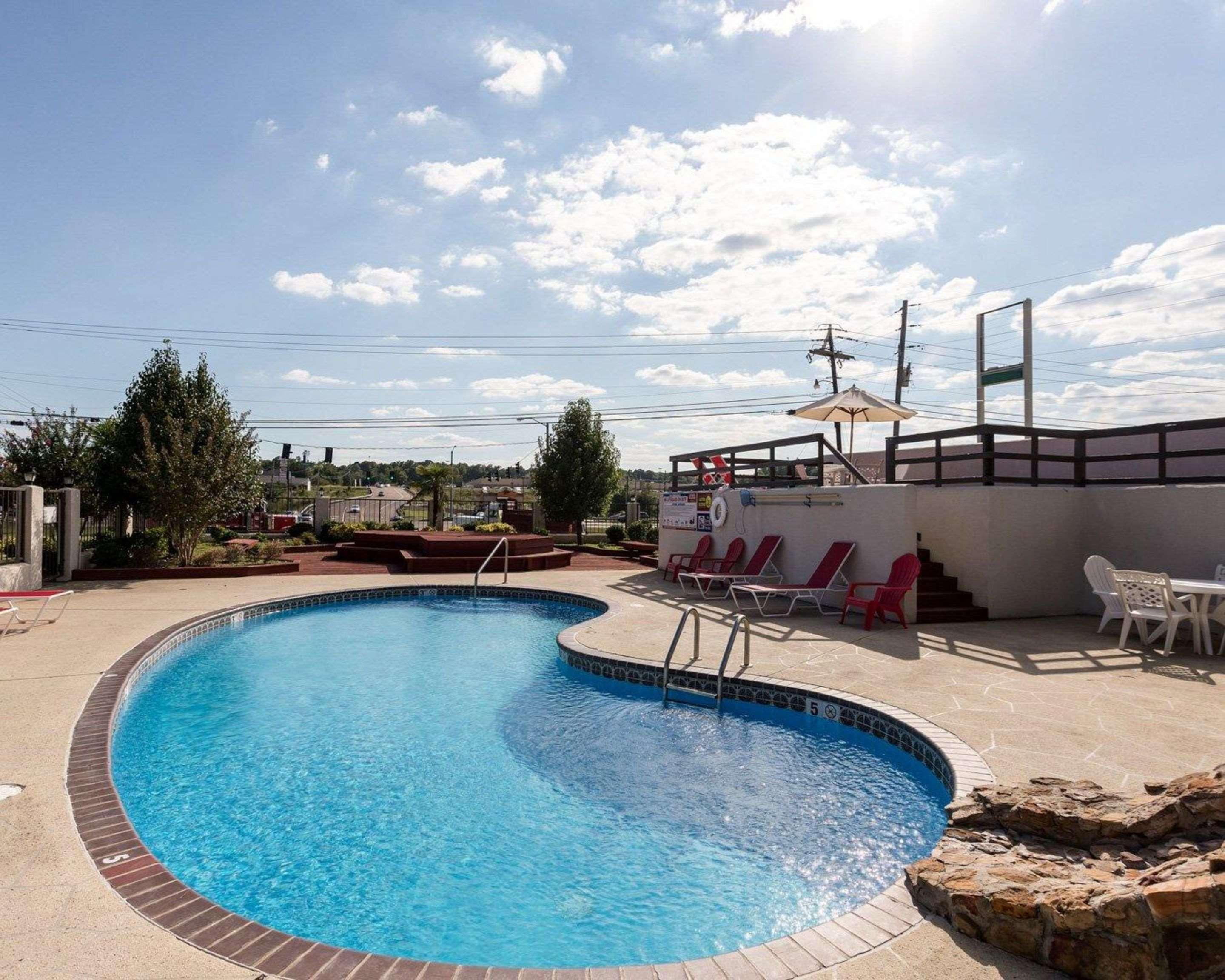 Econo Lodge Гренада Екстер'єр фото