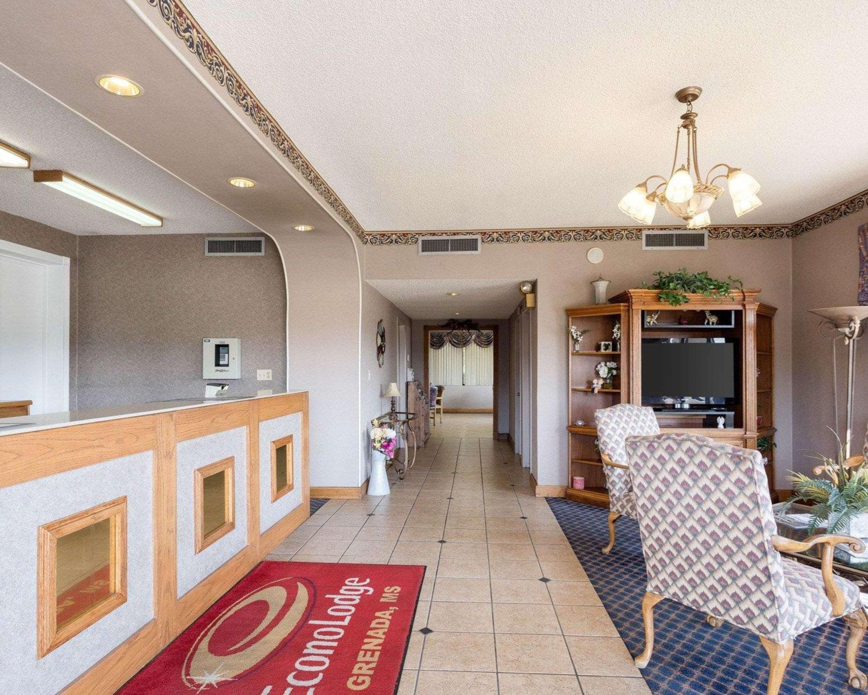 Econo Lodge Гренада Екстер'єр фото