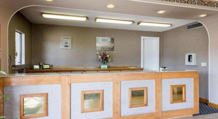 Econo Lodge Гренада Екстер'єр фото