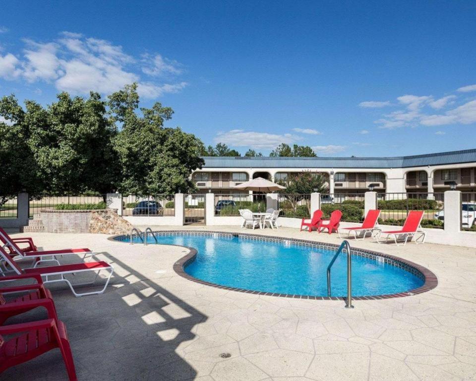Econo Lodge Гренада Екстер'єр фото
